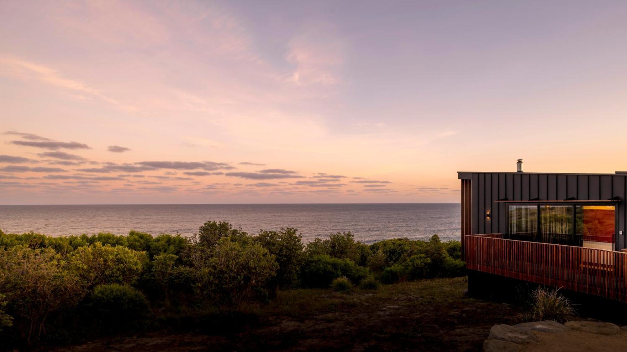 Little Beach Resort Four Mile Creek エクステリア 写真